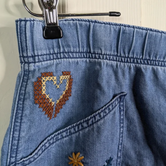 Johnny Was Lyonne Pull On Shorts Large Chambray Embroidered Floral Birds Boho